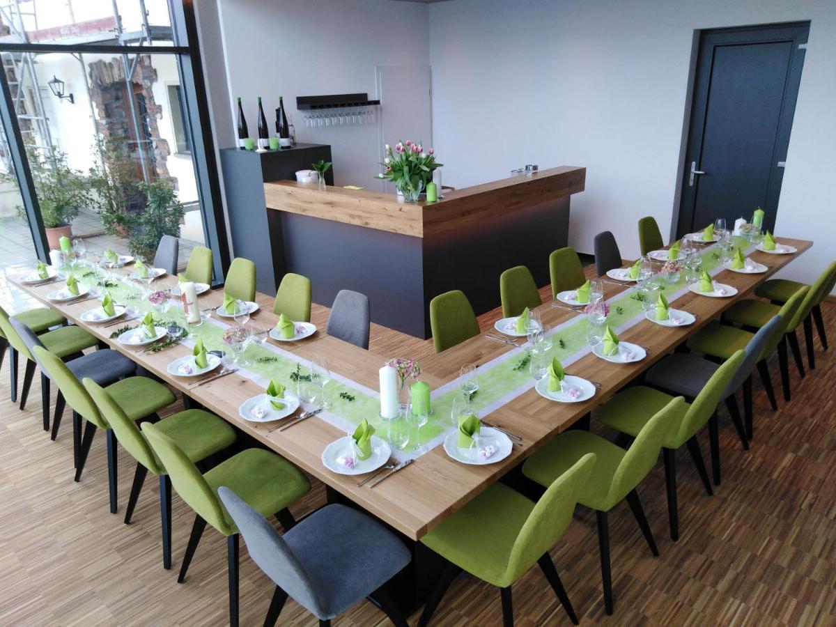 ライヴェンFerienweingut Ulrike Thulアパートメント エクステリア 写真