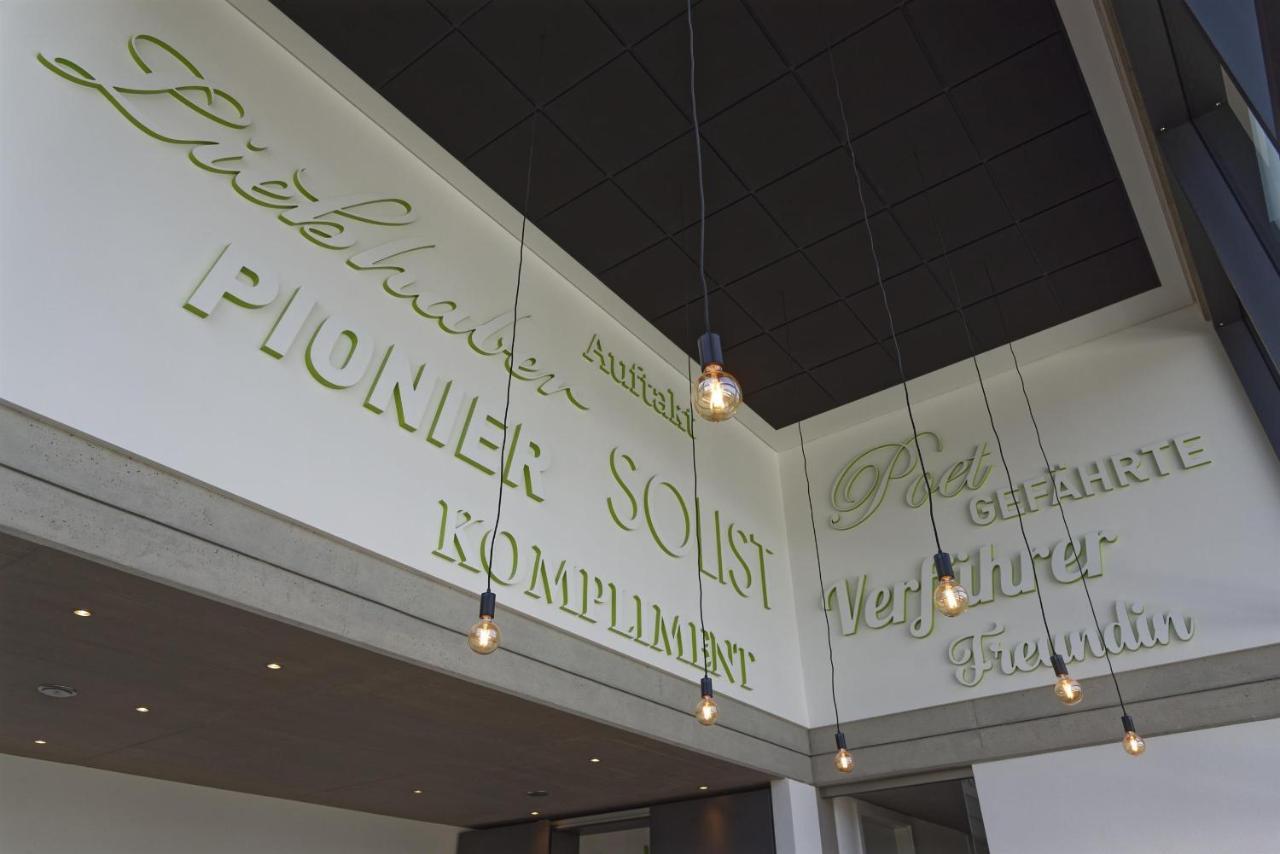 ライヴェンFerienweingut Ulrike Thulアパートメント エクステリア 写真